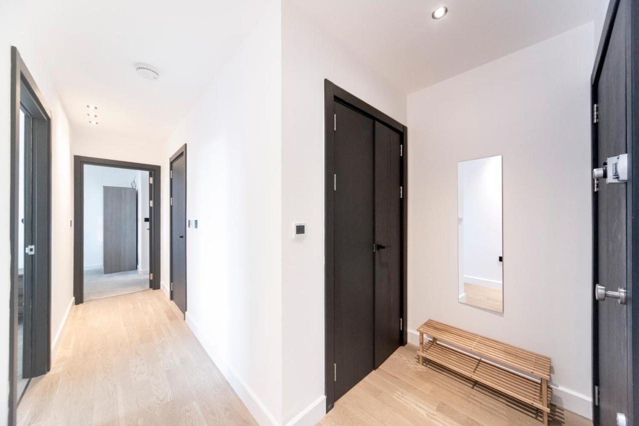 Bright & Quiet - Spacious Apt With Balcony & Lift * Londres